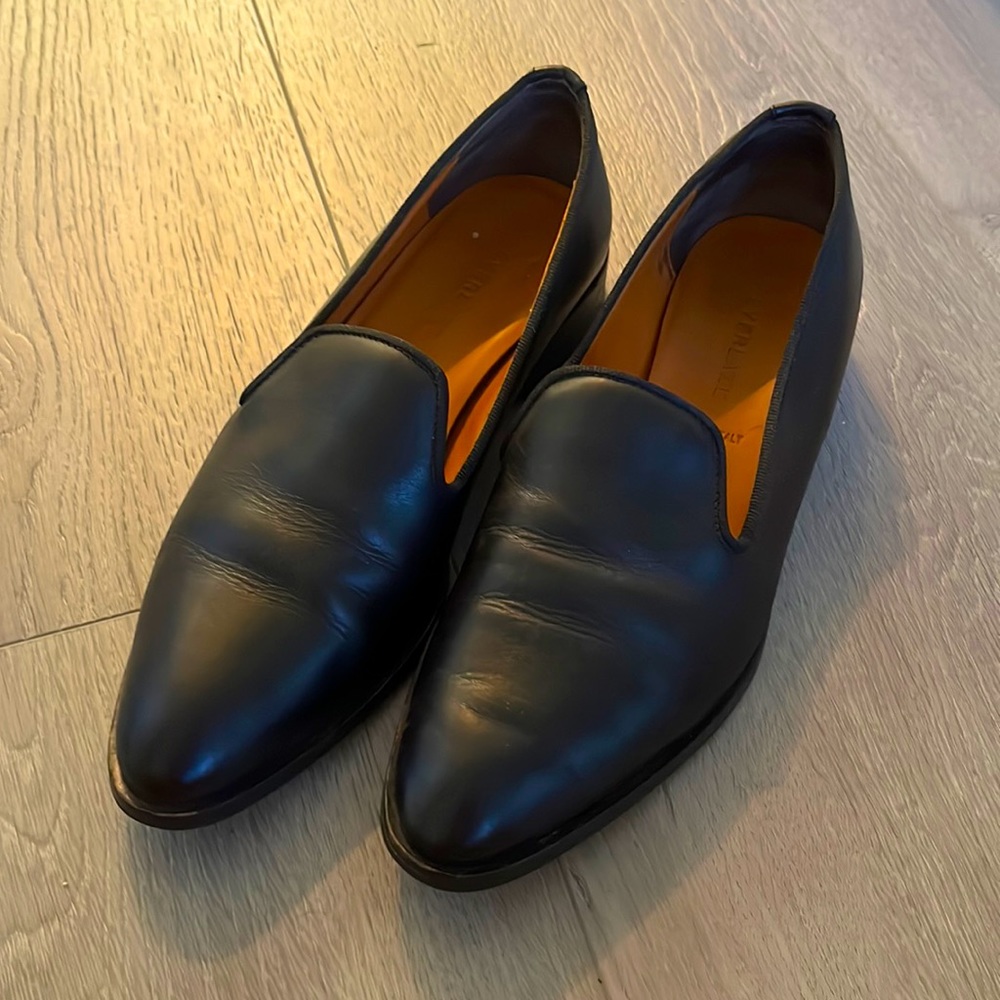 Black leather loafers from Everlane size 8